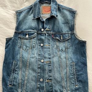 Levi’s Mens Jeans Vest Denim Jacket Trucker Sleeveless Collared Cuttoff Large